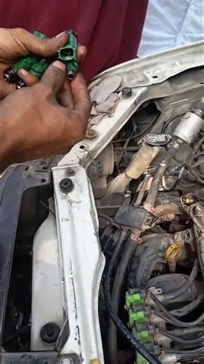 Toyota Probox Fuel Injector Installation & Setup Process #mechaniclife #garagelife #shorts