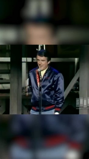 The Clash in LA on ABC’s Fridays, they played ‘London Calling’, ‘Train In Vain’, ‘The Guns Of Brixton’ and a mighty ‘Clampdown’. #theclash | The Clash