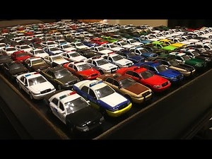 GreenLight Hot Pursuit 2018 Collection - 1/64 Diecast Police Cars