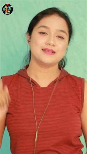 Celebrities Using Wired Earphones😱? #facts #celebrities