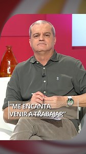 "Me encanta venir a trabajar, aprendo con cada historia" 🥹 Ramón no dudó en sacar su lado más personal 💖 #EnCompañía 🧡 | En Compañía