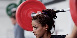 High Reps vs. Low Reps: Should Runners Be Lifting Heavier Weights?
