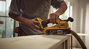 DEWALT 15 Amp Corded 12 in. Double Bevel Sliding Compound Miter Saw with 32-1/2 in. x 60 in. Rolling Miter Saw Stand DWS780WDWX726