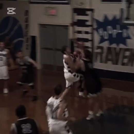 Exploring the Dynamic Relationship of Lucas and Nathan Scott