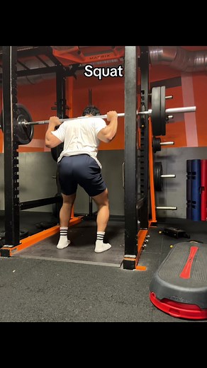 Intense Leg Day Workout Without a Spotter