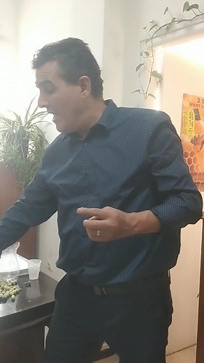 29K views · 582 reactions | La mouche de l'olivier "Bactrocera oleae"redouble ravageur qui ne dépose son oeuf que dans une olive riche en huile .. détection et symptômes d'attaques | Bob Kaci | Facebook