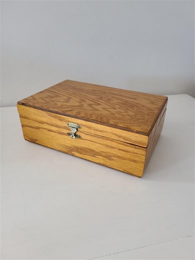 Vintage Wooden Keepsake Box With Lid | Rustic Memory Box | Oak Storage Box | Photo & Letter Storage | Farmhouse Decor Organizer - Etsy