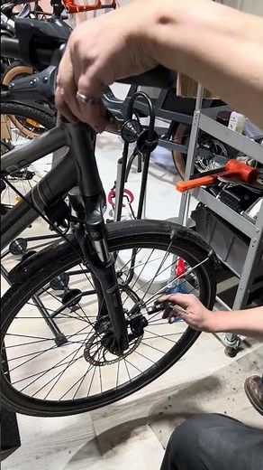 Bremsbeläge wechseln! Magic Jan! #Fahrrad#EBike#Fahrradwerkstatt#Fahrradwerkstatt