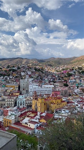 Experience the Unique Vibe of Guanajuato City