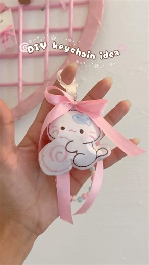 The Cutest DIY Squishy Keychain!🎀 #diy #keychain #shorts #diyideas #craft