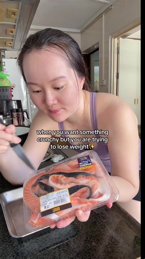 when you want something crunchy but you are trying to lose weight 🌝 hehe #weightloss #diet