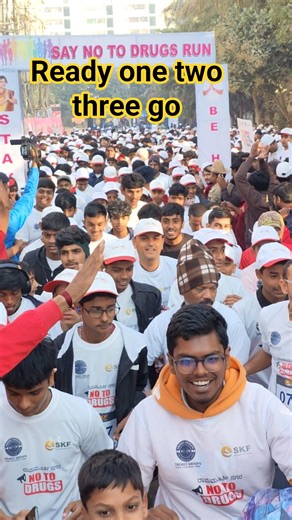 Ready one two three go 😁🤟 #walking #krtkdiary #shravyasuniverse