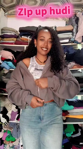 Zip up hoodie tutorial: how to zip your hoodie properly