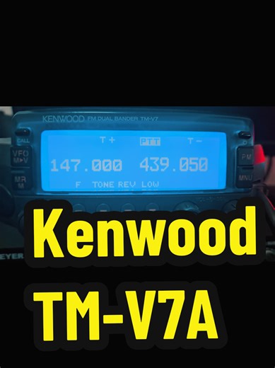 Kenwood TM-V7A (dualbander transceiver) by PY2EL #fyp #hamradio #amateurradio #radioamador #viral