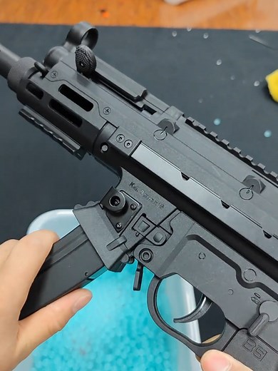 MP5K Gel Blaster War Game Fun
