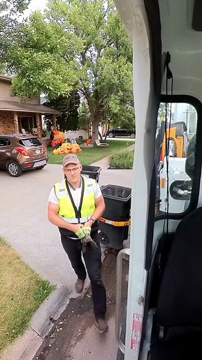 Where'd it go? How did that happen? It's outta here. #trash #garbage #waste #industry #asl #automated #truck #win #ace #sanitation | Ace Sanitation Service Inc.