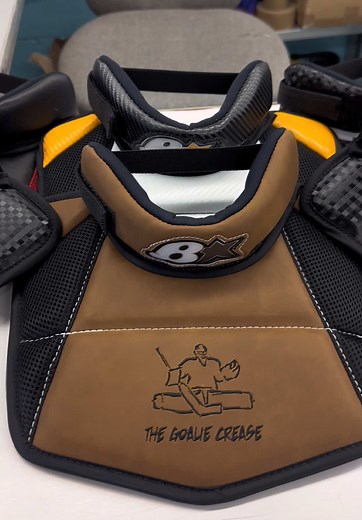 Explore Custom Made Collars for Dogs This Season