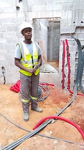Fase da canalização elétrica, colocação dos dutos 👷👷👷 Para serviços 929049711 | ElectroCatuaia Comércio Geral Sul e Prestação De Serviços em Electricidade