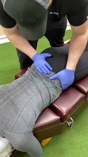 Pubic Symphysis and Mid Back Treatment #chiro #chiropracticadjustment #fyp #drjoshadams #satisfying #asmr #thepeoplesdoc #backcrack