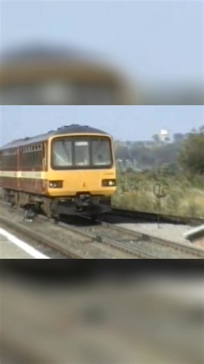 🚆✨ The British Rail Pacers – Loved, Loathed, and Loud! ✨🚆 Back in the 1990s, few trains divided opinion quite like the Pacer. With their bus-style bodies, clunky four-wheel design, and that unforgettable “nodding donkey” ride, they were noisy, bouncy… and somehow essential. They kept branch lines alive when budgets were tight, carried millions of commuters, and became part of everyday life in the North, Wales, and the South West. Some passengers hated them, others grew oddly fond of their quir