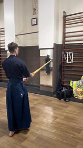 Solo practice is an essential part of kendo. The key point is not repetition itself. It is SELF-ANALYSIS Training alone means observing your own movement footwork hips posture breathing and intent Without awareness, suburi becomes empty motion and just physical effort. This kind of practice is important at every stage of kendo - - for beginners, to build a solid foundation - for experienced kendoka, to refine, correct, and return to the basics Kendo does not develop only in the dojo. It also gro