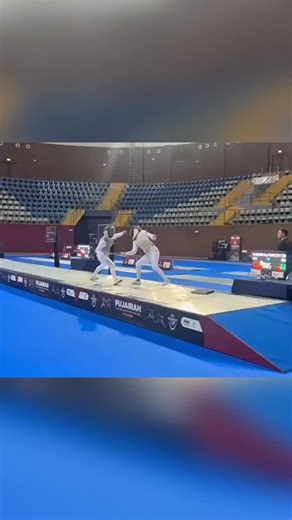 ⁨ ⁨ רגע הניצחון של נבחרת הרומח נערות במדליית הזהב בתחרות גביע עולם בפוג׳יירה, איחוד האמירויות!⁩⁩ | איגוד הסיוף בישראל Israel fencing association