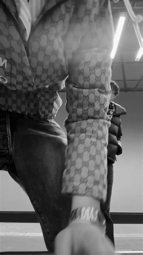 Stylish Afro Link Outfits in Munich