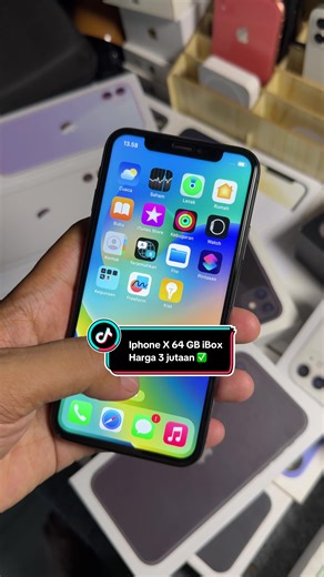 IPhone X 64 GB iBox , harga 3 jutaan ✅🍏 • Jaringan 4G LTE • Batery Healt 100% • Icloud Siap Login Baru ✅ • Truetone : AKTIF • Face ID : AKTIF • WiFi/Bluetooth : AKTIF • Kamera Depan : NORMAL • Kamera Belakang : NORMAL • Flash (Senter) : AKTIF • Spiker Atas : NORMAL • Spiker Bawah : NORMAL • Mic Bawah : NORMAL • Getar (Fibrator) : AKTIF • Semua Fungsional Tombol : NORMAL • Sensor Telpon (Proxymiti) : AKTIF COD Area kupang / Layani pengiriman ke luar daerah✈️ *** Terima jual / beli & tukar tambah