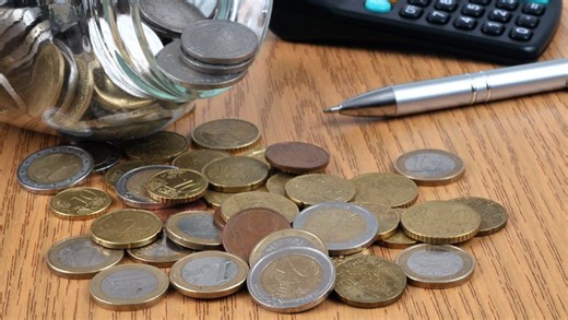 Jusqu’à 810 euros par an : comment bénéficier de cette complémentaire que certains retraités oublient souvent