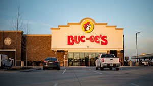 Inside Buc-ee’s: We toured the massive convenience store in Alabama