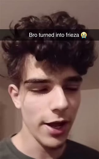 Transforming into Frieza in Dragon Ball Z