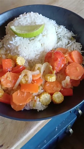 Homemade Vegetarian Red Thai curry for tea. ##food #thaifood #curry #spicyfood #youtubeshorts