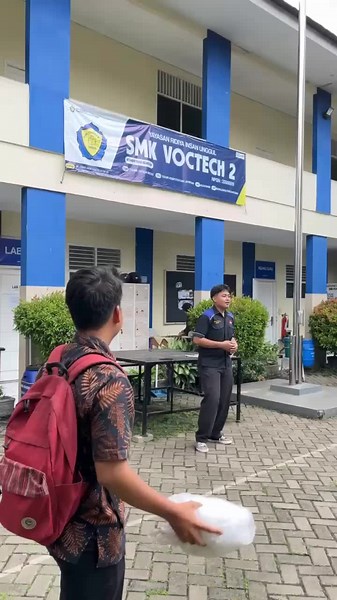 developer technological (@devtech_id) - yang lempar kayaknya punya dendam pribadi deh😭 #fyp #konten