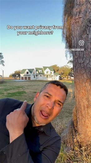 How are your neighbors? #azek #timbertech #privacy #screen