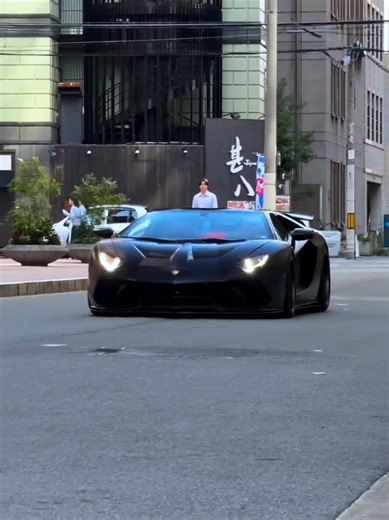 Lamborghini Aventador🖤 #lamborghini #aventador #Supercars #cartok #carspotting