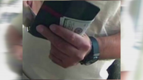 Mall theft suspect identified, Denver thieves stole $12 million