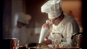 Lindt Lindor TV Spot, 'Put the World on Pause: Almond Butter'