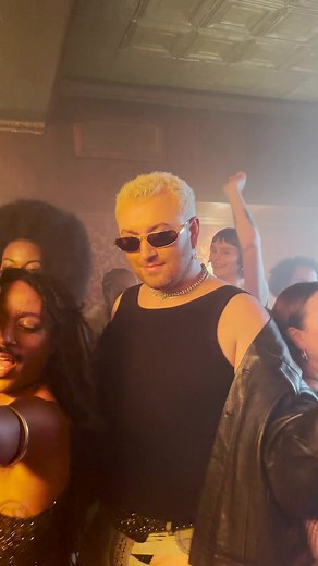 GIMME 👅 #GIMME #GLORIA #newmusic