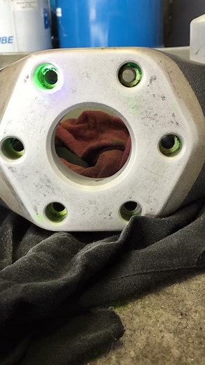 Liquid Penetrant NDT testing of a propeller hub