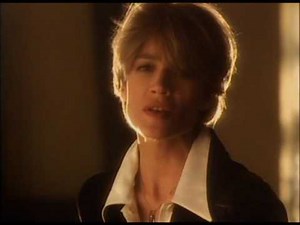 Françoise Hardy - Je ne suis là pour personne (Clip Officiel)