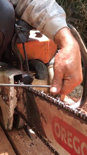 82 reactions · 21 shares | File Chain Machine Our Version 漢 #chainsaw #woodworking #file | Asrul Siregar | Facebook