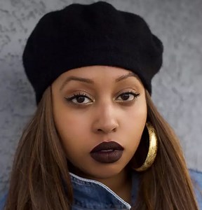 10 Female Contemporary African Poets | africa.com