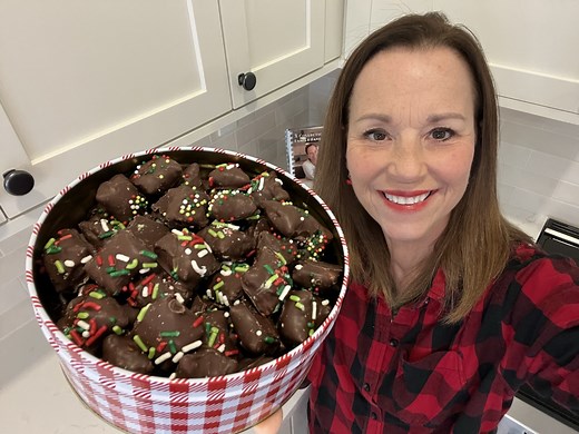 384K views · 8.2K reactions | Miss Annie makes REINDEER POOP for Christmas! | Miss Annie's Home + Kitchen | Facebook