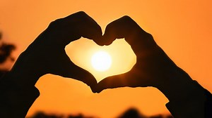 37 Kata-Kata Cinta Tanpa Syarat, Tanpa Imbalan, dan Tanpa Alasan