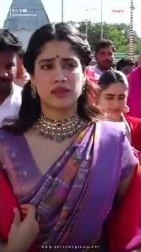 #JanhviKapoor visited Tirumala Sri Vari Temple to seek divine blessings ahead of the #Peddi release.