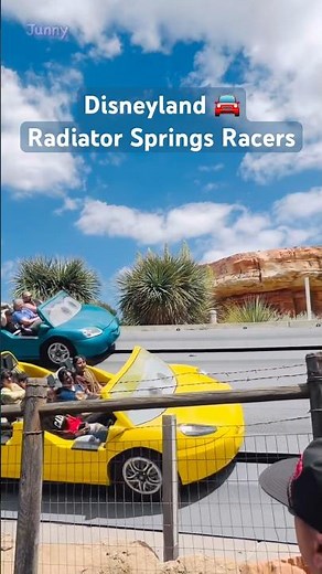 [4K] Disneyland Car Ride Video: Radiator Springs Racers Front Row POV - Disneyland Car 🚘