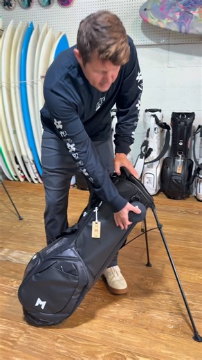 Hot take: golf is better with music 🎵 Meet the MR2 Bag now available at minimalgolf.com (link in bio) #golfbag #golfbags #golfers #golfing #golfer #mnmlgolf | MNML GOLF Bags