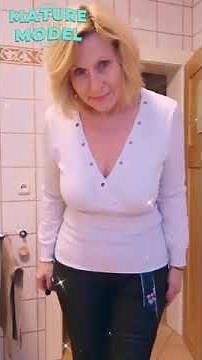 Sabine: Natural Older Women | Mature Model | Wiki, Biography, Motivation, Inspiration