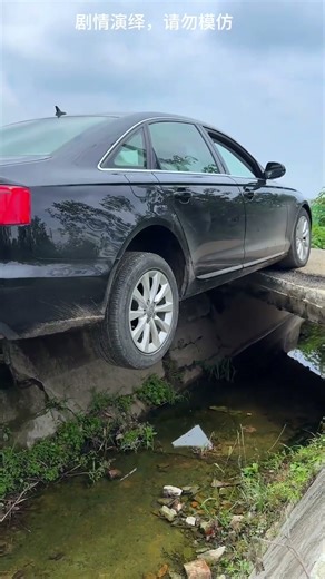 What To Do When The Narrow Road Is Blocked? I Have Practiced Reversing Skills.