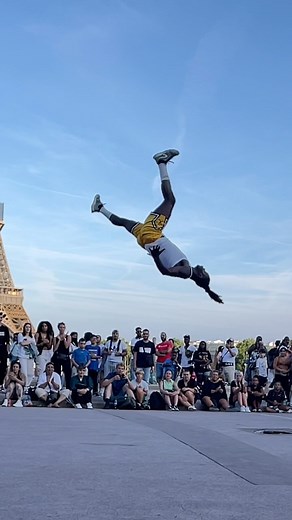 Name of this trick 🔥 #Banga-acro . . . . @banga_acro #workhard #gymnastics #acrobate #acroyogafun #dance #athletics #athletes #backflip #frontflips #streetfights #comedyclub #momo #trapeze #trampoline #jump #cute #jumpman #superman #yoga #street #quebec #model #motivational #tumbling #blackpanther #parkour #trampoline #andorra🇦🇩 #cirquedusoleil #yoga #cirqueeloize #quebec #streetfights #parkourlife | Bangaly Sylla